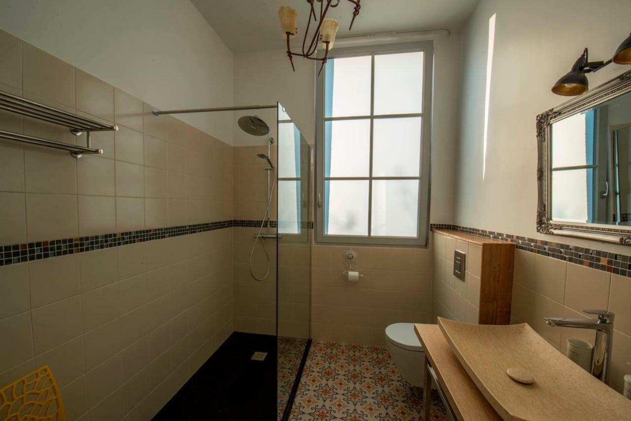 تونير Villa Thaїs المظهر الخارجي الصورة